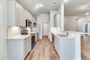 2906 Orchid Dr