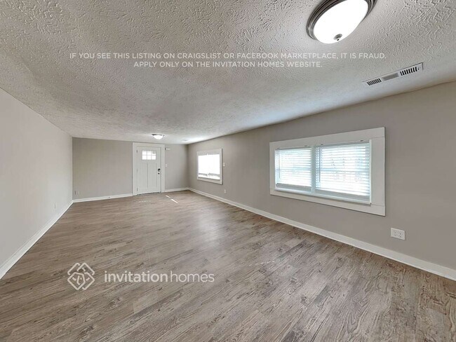 Photo - 547 Rustic Rd