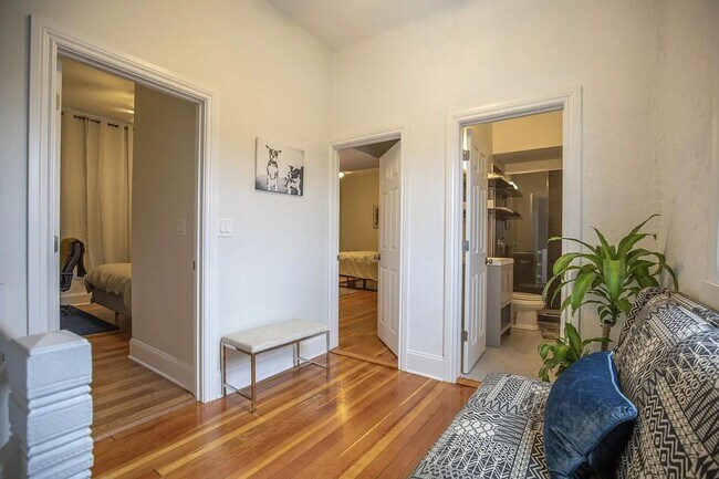 Photo - 2052 N Halsted St Unit 2R