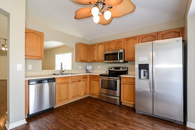 Photo - 1533 Marsh Wood Dr