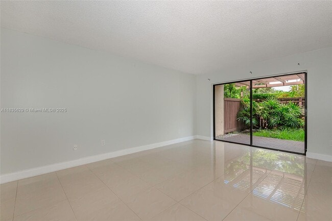 Photo - 6455 SW 116th Pl