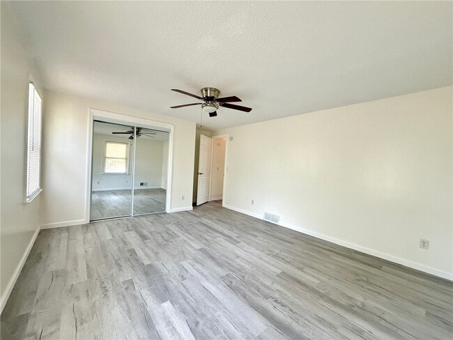 Photo - 1494 Culver Rd