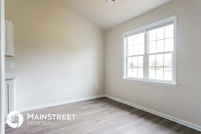 Photo - 99 Jethro Cir