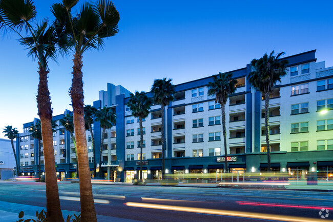 Building Photo - Avalon Wilshire Rental