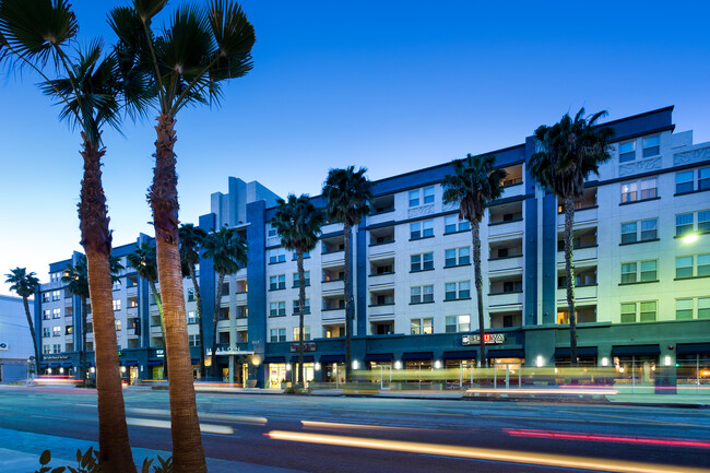 Building Photo - Avalon Wilshire Rental