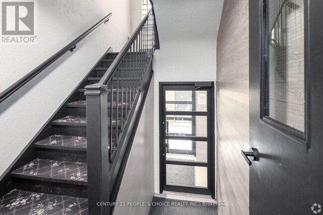 Photo - 873 Avenue Rd Unité 2