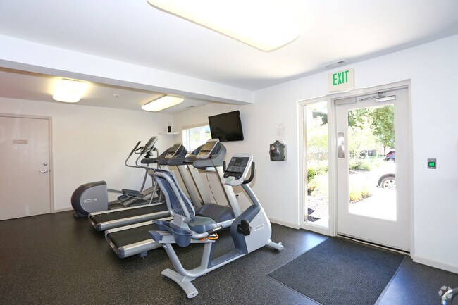 Gimnasio - Meadow Creek Apartments