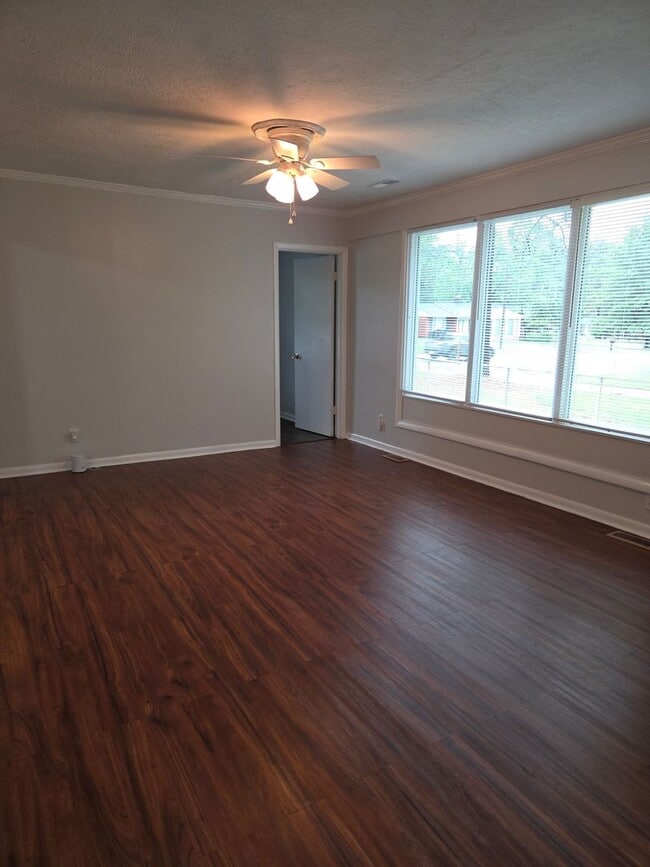 Photo - 4202 Coventry Rd