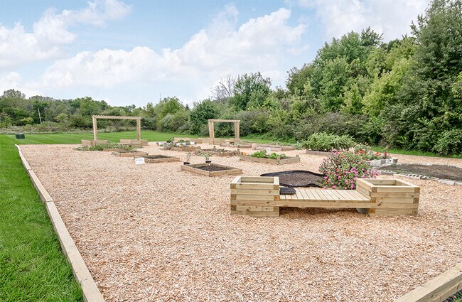 Jardín comunitario en Carriage House East - Carriage House East