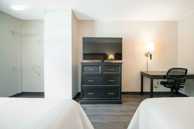 Furnished Studio-Charleston - Mt. Pleasant