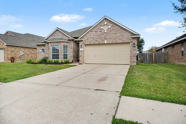 Photo - 809 Hallmark Oak St