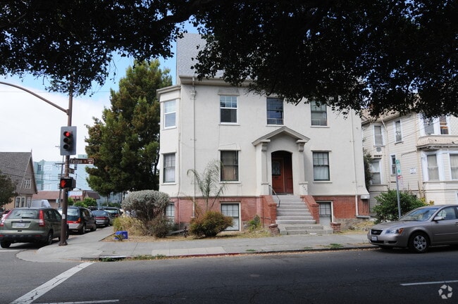 Photo - 2129 Haste Street