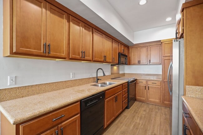 Photo - Gretna Green Harlow by Wiseman