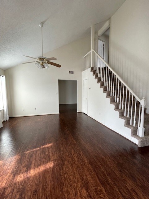 Photo - 401 Westgate Cir