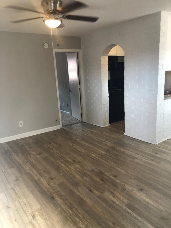 Photo - Forest Cove Apartments