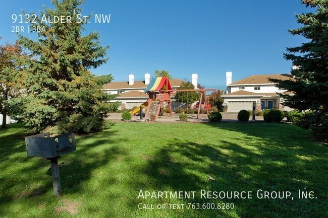 Photo - 9132 Alder St NW