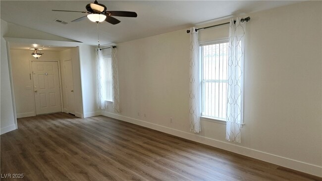 Photo - 9633 Boylagh Ave