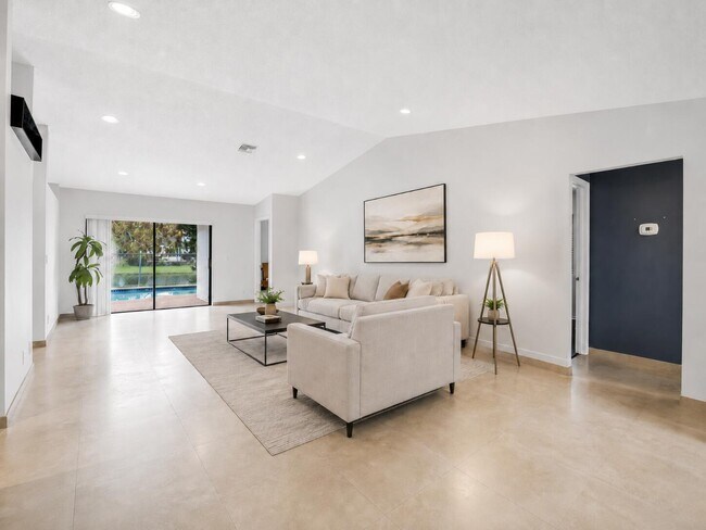 Photo - 1541 SW 102nd Terrace