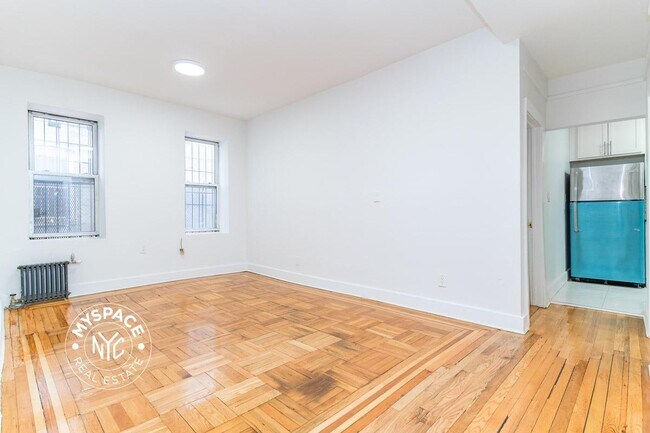 Photo - 2574 Bedford Ave Apartment Unit 2D