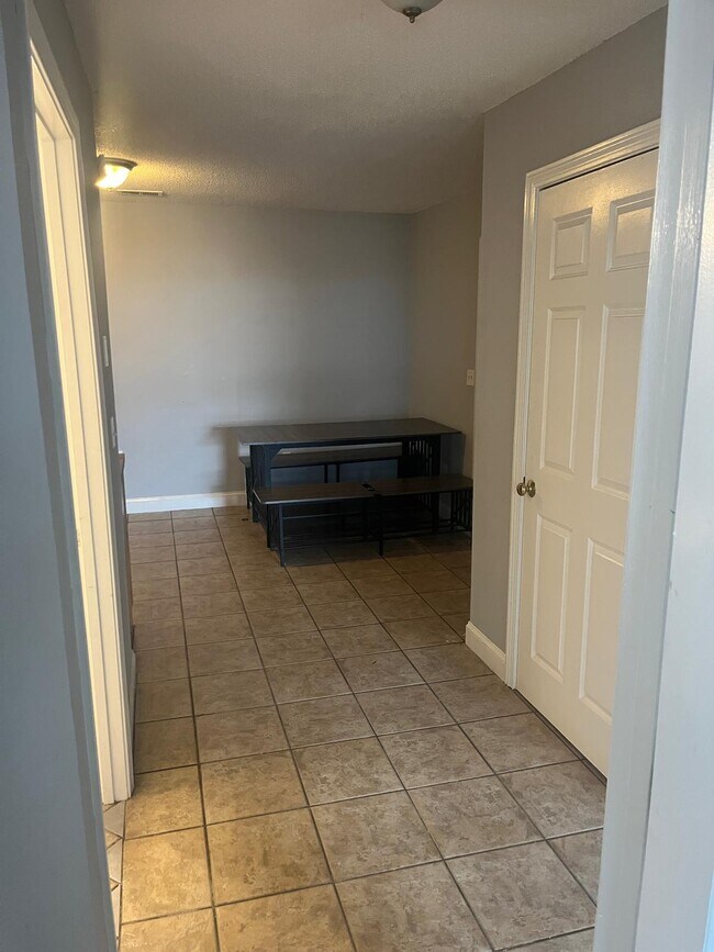 Photo - 260 Fountain St