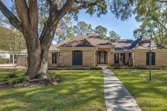 Building Photo - 3615 Fairvalley Dr