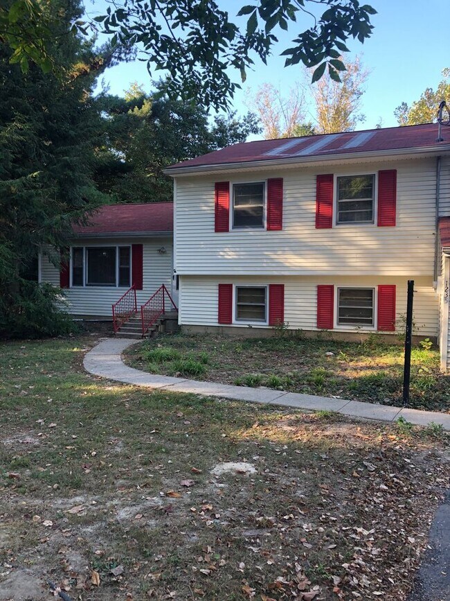 1235 E Matlock Rd