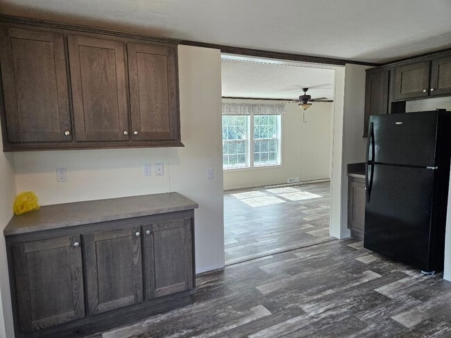 Photo - 22 Boulder Way