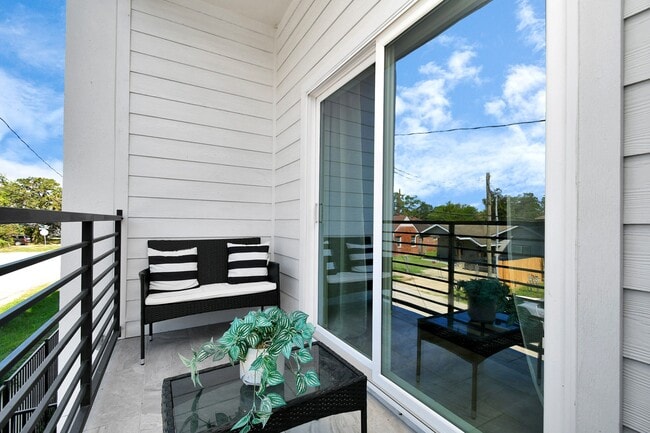 Photo - 531 Schweikhardt St