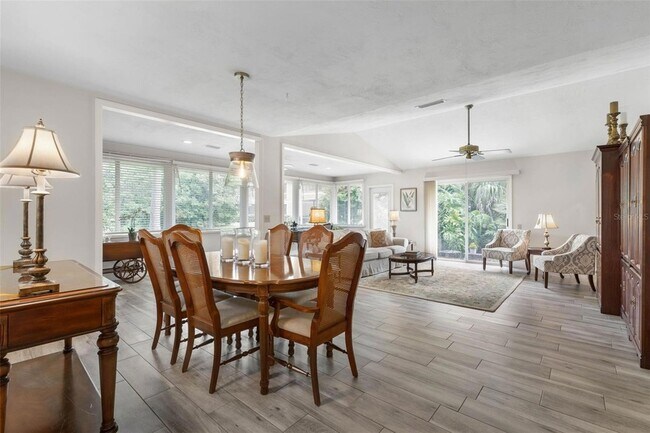 Photo - 4 Jasmine Run