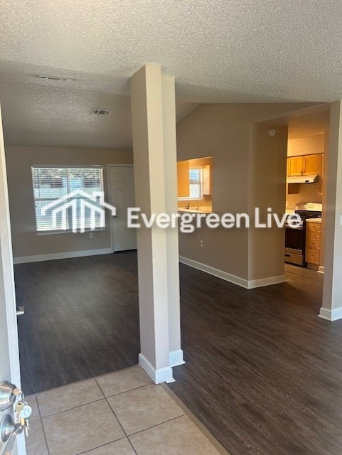 Photo - 50 Assana Ct