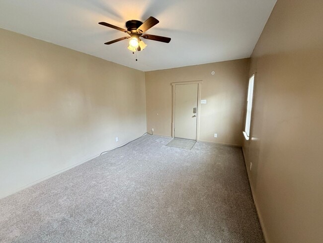 Photo - Updated 2 bed 1 bath