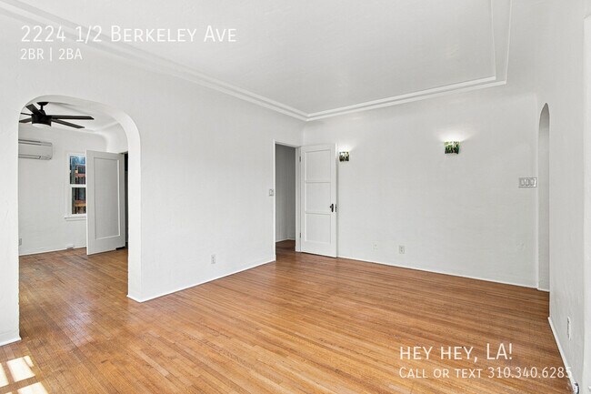 2224 1/2 Berkeley Ave-
