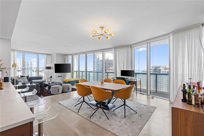 Building Photo - 465 Brickell Ave Unit 465 Brickell Ave  3201