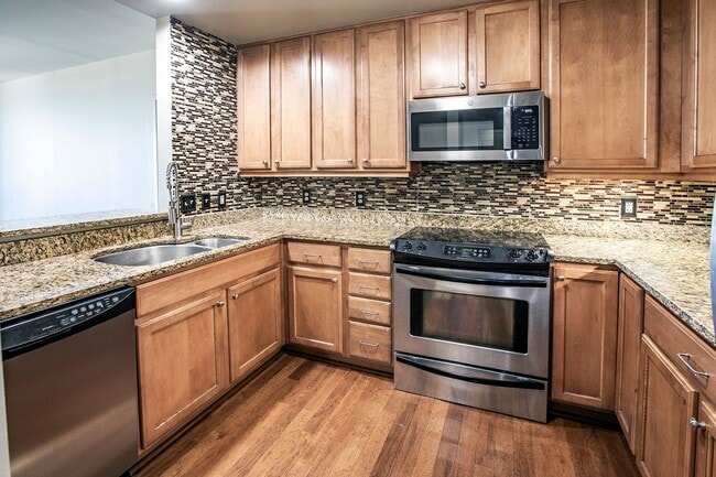 Photo - Christina Landing - 2 bedroom, 2 bath - 11...