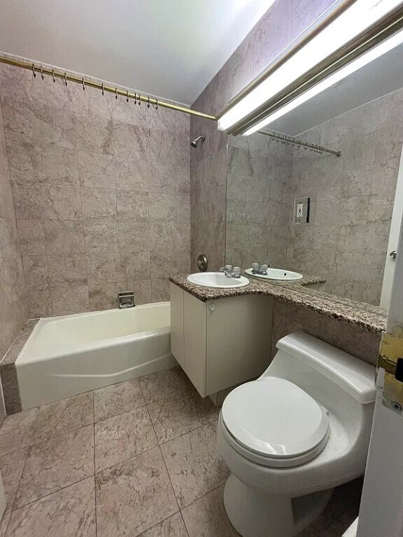 Photo - 102 Fulton St Unit 5G