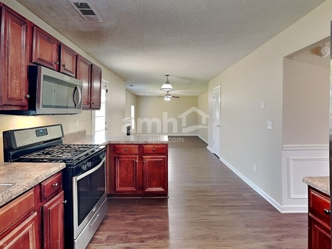 Photo - 1124 Stepping Stone Ln