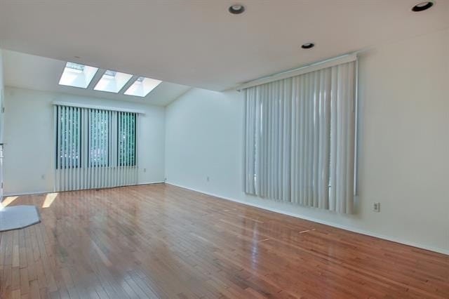 Photo - 700 Mainsail Ln