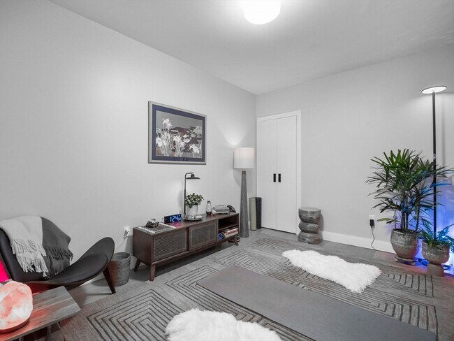 Photo - 9 Central St Unit 402