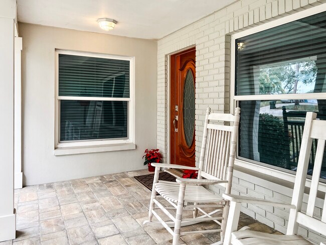 Photo - 1858 Oak Park Dr S