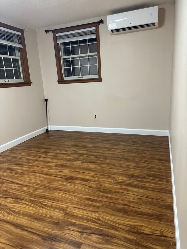 BEDROOM 4 - 940 McBryde Dr