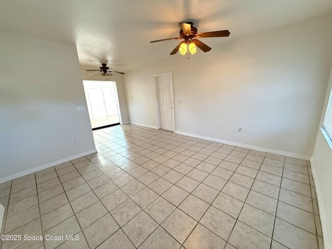 Photo - 4850 Sutton Ave