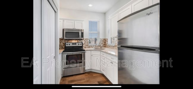 Photo - 1419 Coal Ave SW