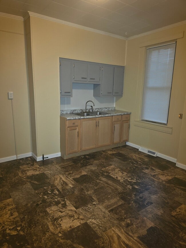 7 Linden St Unit 7