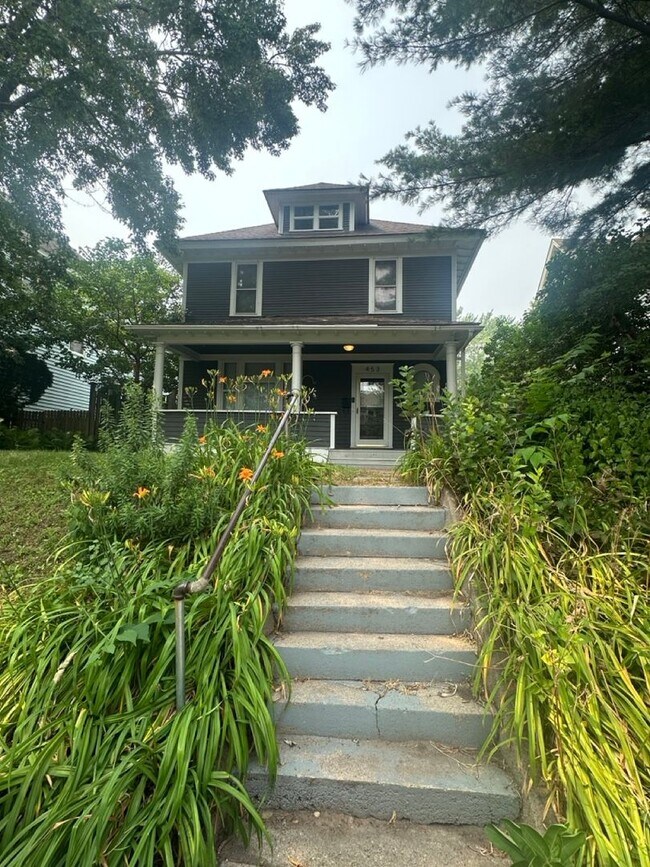 Photo - Beautifully Preserved 4 Bed | 2 Bath House in Saint Paul