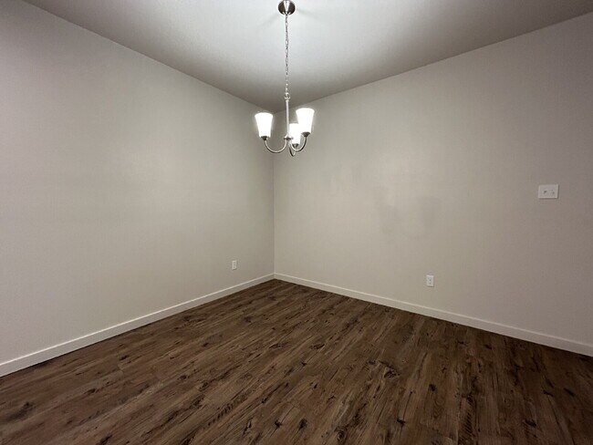 Photo - Townhome near Cooper Elementary - Comfortable Living Awaits!