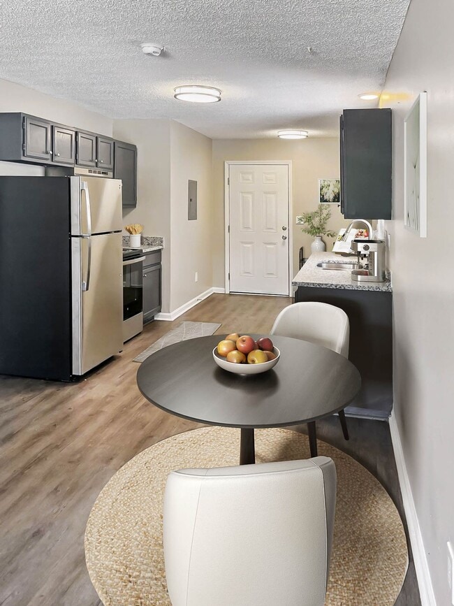 Central Oaks Apartments
