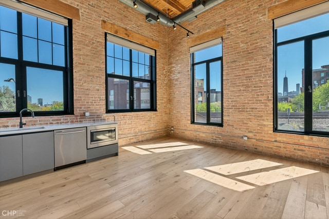 Photo - 729 N Sangamon St Unit 406