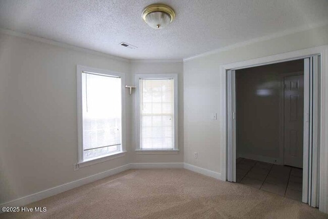 Photo - 173 Emily Dr
