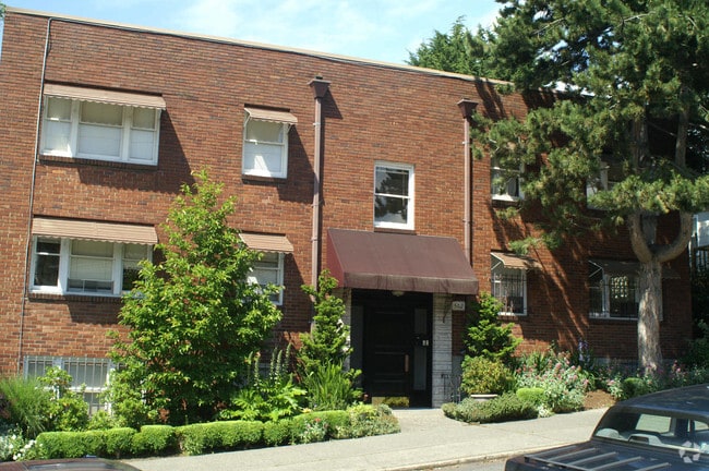 Photo - Harrison Court