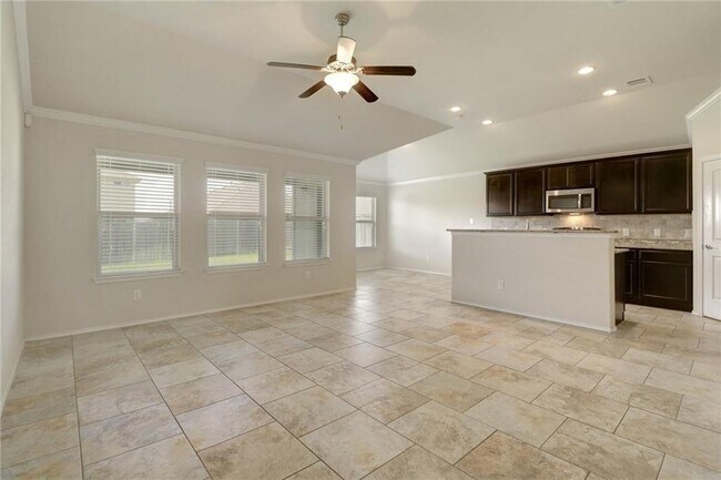 Photo - 330 Briar Park Dr
